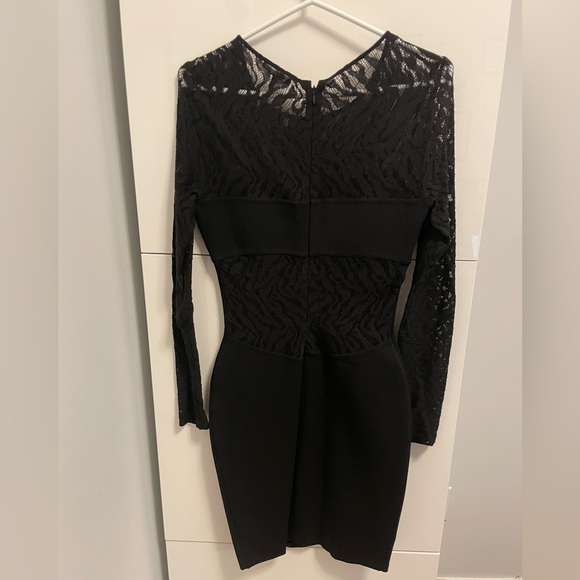 Black body on dress with mesh sleeves and details - Picture 4 of 4